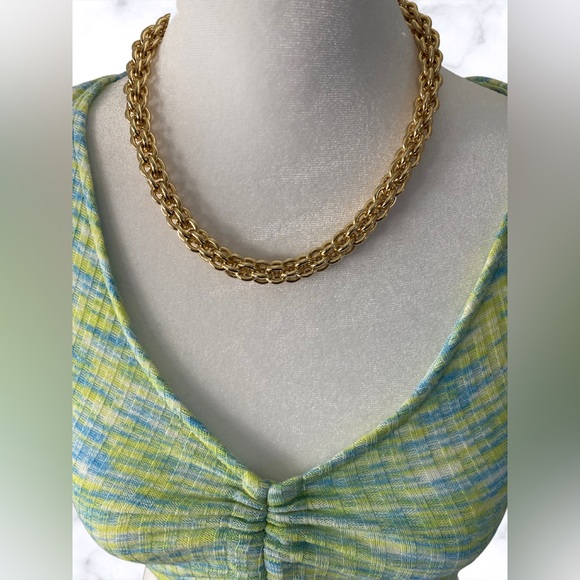 Green Hippie Rose Crop Top - Picture 5 of 5